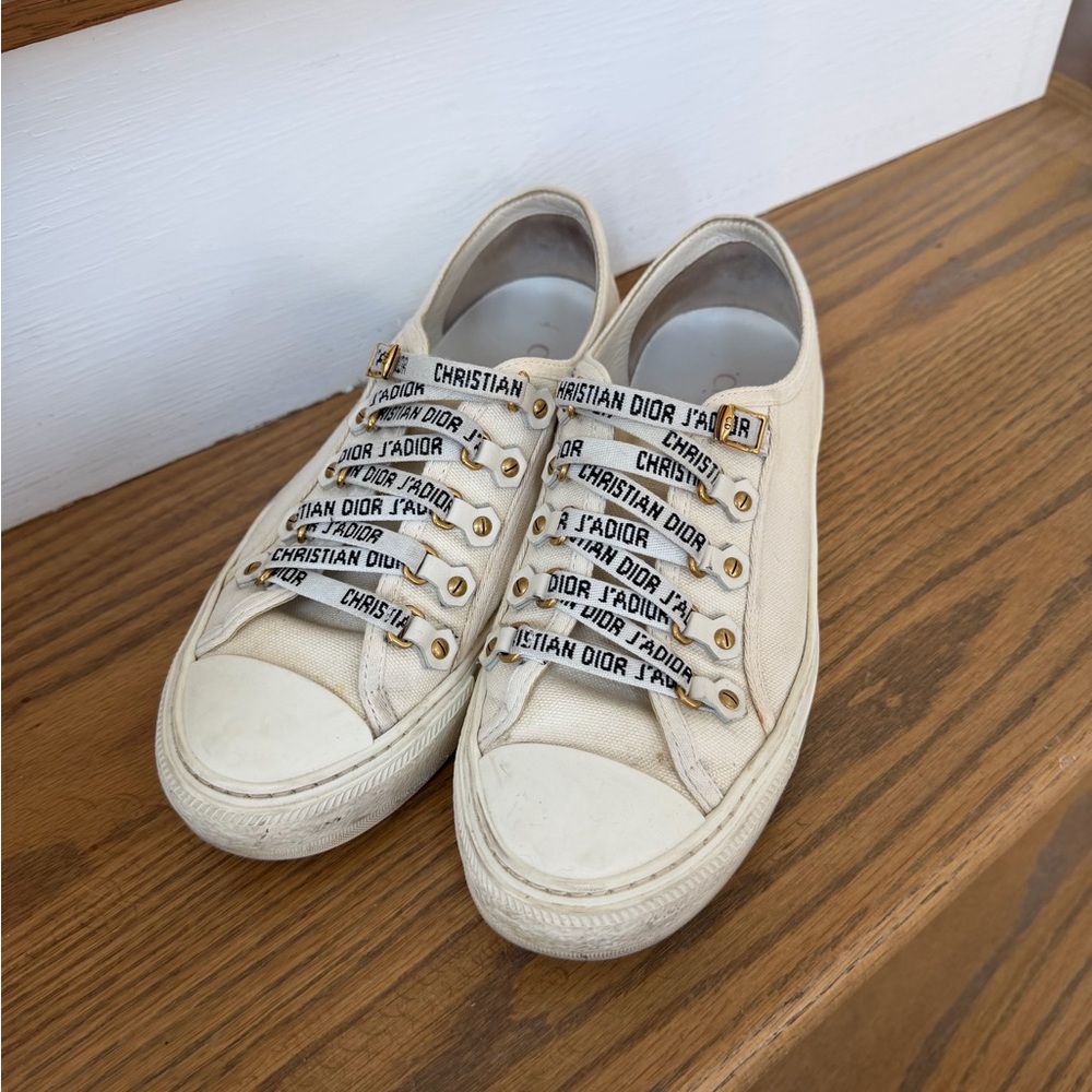 Dior Women’s White Sneakers size37.5